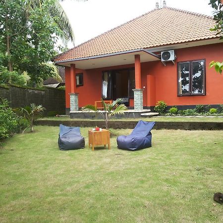 Gede'S Homestay Tejakula Exteriör bild