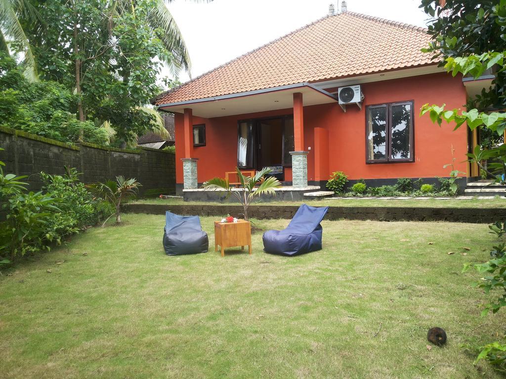 Gede'S Homestay Tejakula Exteriör bild